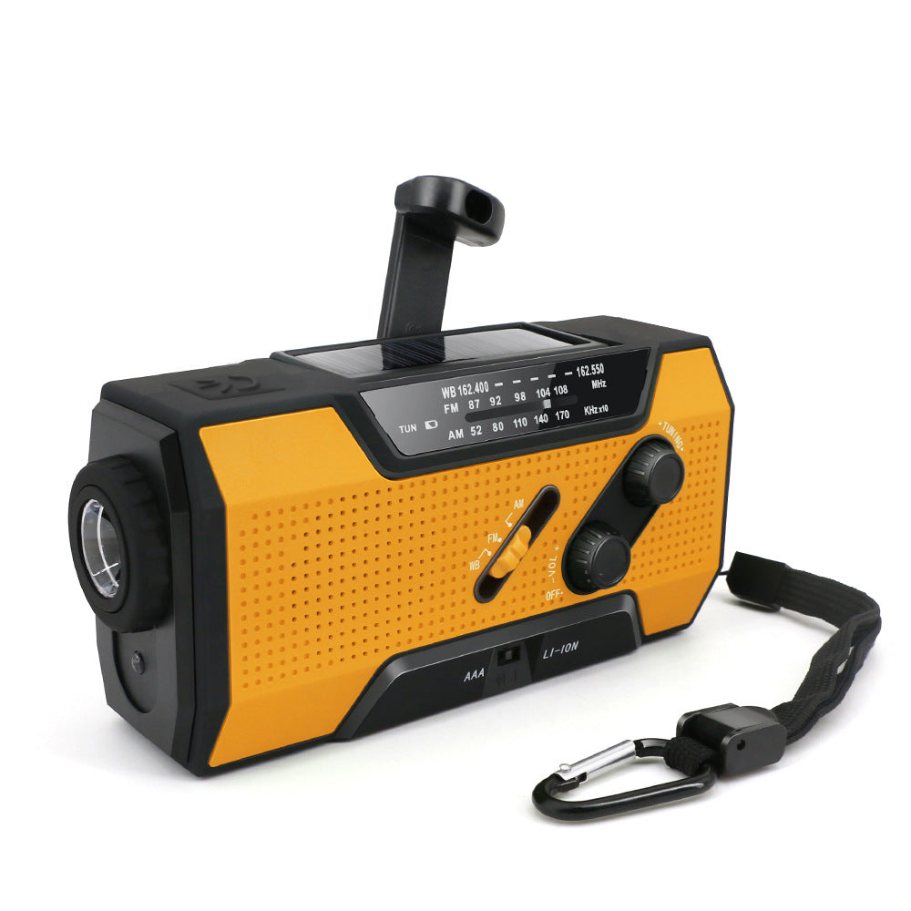BOREAL Emergency Radio X2, nödradio för nordiska förhållanden med solcellsdrift, vev och FM/AM-mottagning.